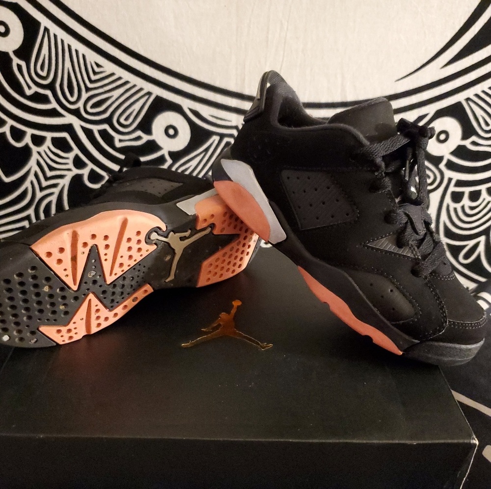 Low top Jordan 6s 13c